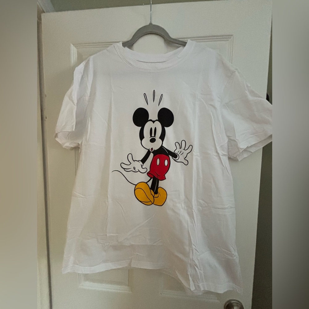 Disney Surprised Mickey Mouse T-shirt Unisex XL
